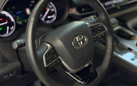 Toyota Sienna, 2021 год, 4 800 000 рублей, 20 фотография