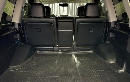 Toyota Land Cruiser 200, 2013 год, 3 850 000 рублей, 29 фотография