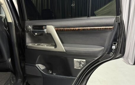 Toyota Land Cruiser 200, 2013 год, 3 850 000 рублей, 33 фотография