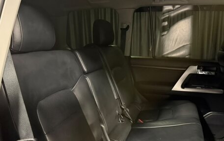 Toyota Land Cruiser 200, 2013 год, 3 850 000 рублей, 37 фотография