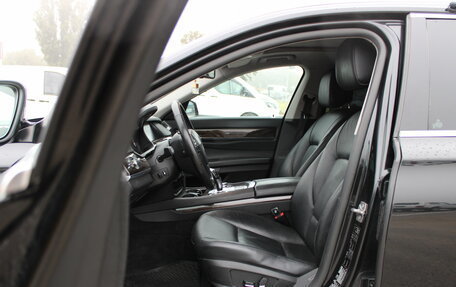 BMW 7 серия, 2010 год, 1 415 000 рублей, 12 фотография