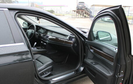 BMW 7 серия, 2010 год, 1 415 000 рублей, 19 фотография