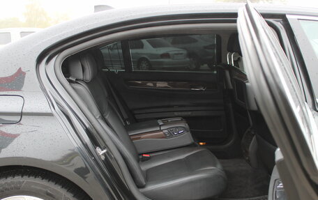 BMW 7 серия, 2010 год, 1 415 000 рублей, 18 фотография