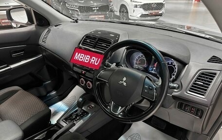 Mitsubishi RVR III рестайлинг, 2017 год, 1 597 000 рублей, 10 фотография