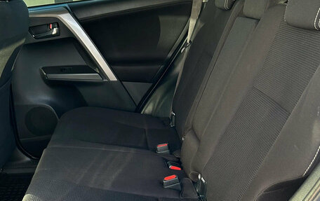Toyota RAV4, 2019 год, 2 475 000 рублей, 11 фотография