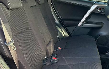 Toyota RAV4, 2019 год, 2 475 000 рублей, 12 фотография