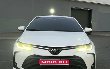 Toyota Corolla, 2022 год, 1 900 000 рублей, 4 фотография
