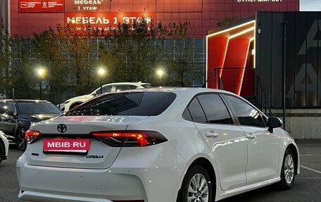 Toyota Corolla, 2022 год, 1 900 000 рублей, 6 фотография