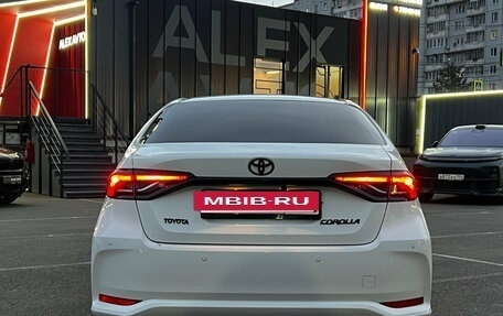 Toyota Corolla, 2022 год, 1 900 000 рублей, 7 фотография
