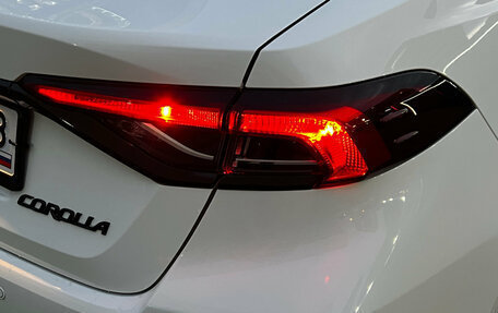 Toyota Corolla, 2022 год, 1 900 000 рублей, 16 фотография