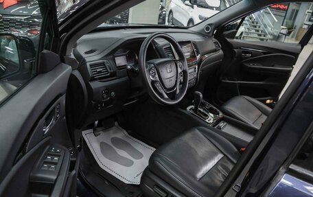 Honda Pilot III рестайлинг, 2018 год, 3 150 000 рублей, 11 фотография