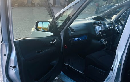 Nissan Serena IV, 2013 год, 1 200 000 рублей, 7 фотография