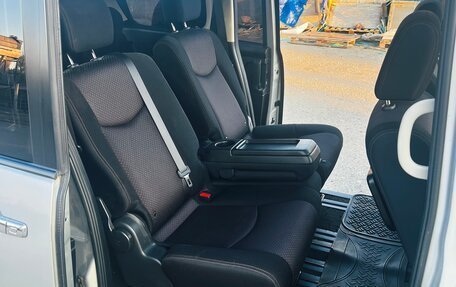 Nissan Serena IV, 2013 год, 1 200 000 рублей, 11 фотография