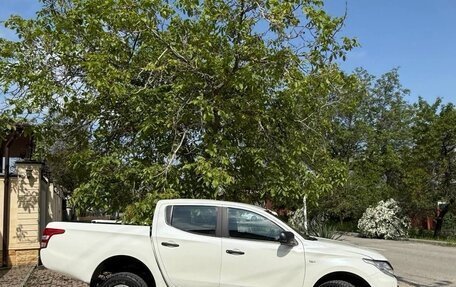 Mitsubishi L200 IV рестайлинг, 2017 год, 2 000 000 рублей, 8 фотография