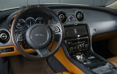 Jaguar XJ IV (X351), 2012 год, 2 780 000 рублей, 9 фотография