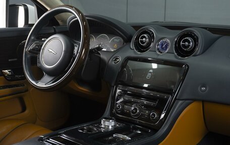 Jaguar XJ IV (X351), 2012 год, 2 780 000 рублей, 33 фотография