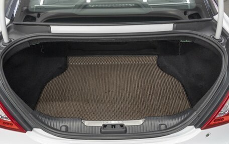 Jaguar XJ IV (X351), 2012 год, 2 780 000 рублей, 34 фотография