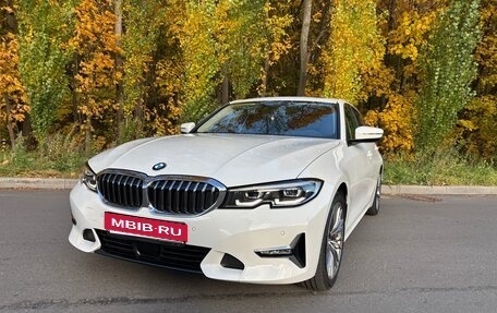 BMW 3 серия, 2022 год, 4 100 000 рублей, 1 фотография