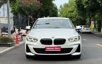BMW 1 серия, 2022 год, 1 358 000 рублей, 1 фотография