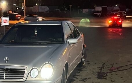 Mercedes-Benz E-Класс, 1996 год, 182 000 рублей, 5 фотография
