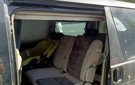 Mazda Bongo IV, 2001 год, 500 000 рублей, 8 фотография