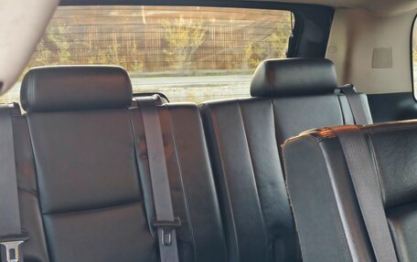 Chevrolet Tahoe III, 2012 год, 1 750 000 рублей, 16 фотография
