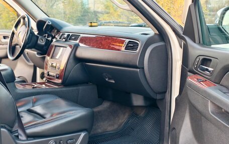 Chevrolet Tahoe III, 2012 год, 1 750 000 рублей, 20 фотография