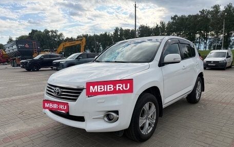 Toyota RAV4, 2011 год, 1 200 000 рублей, 2 фотография