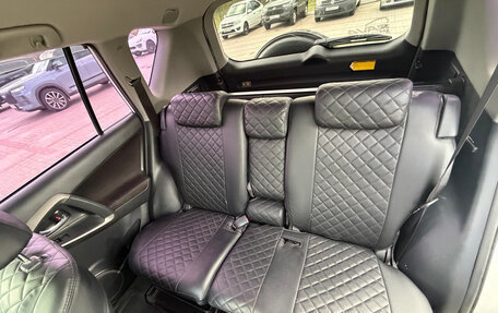 Toyota RAV4, 2011 год, 1 200 000 рублей, 15 фотография