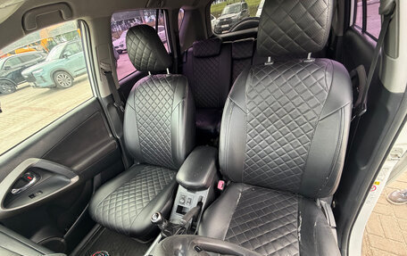 Toyota RAV4, 2011 год, 1 200 000 рублей, 16 фотография