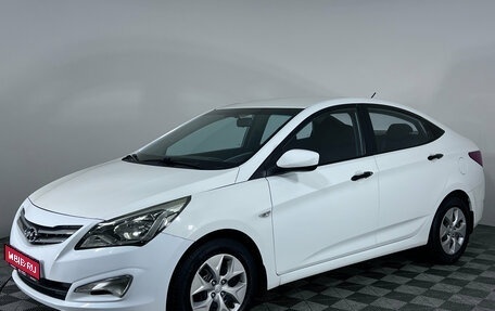Hyundai Solaris II рестайлинг, 2015 год, 950 000 рублей, 1 фотография