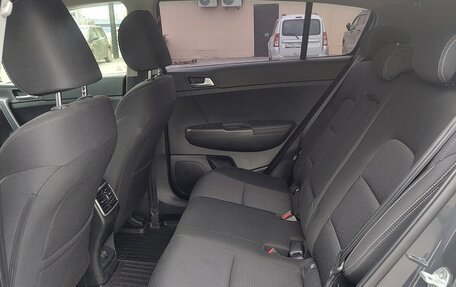 KIA Sportage IV рестайлинг, 2021 год, 2 665 000 рублей, 32 фотография
