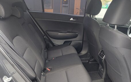 KIA Sportage IV рестайлинг, 2021 год, 2 665 000 рублей, 36 фотография