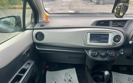 Toyota Vitz, 2013 год, 759 000 рублей, 17 фотография