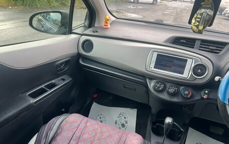 Toyota Vitz, 2013 год, 759 000 рублей, 15 фотография