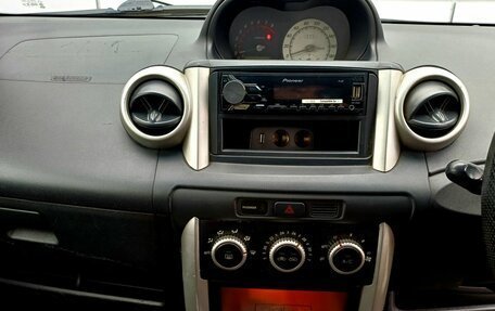 Toyota Ist II, 2002 год, 530 000 рублей, 18 фотография