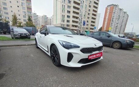 KIA Stinger I, 2018 год, 1 900 000 рублей, 2 фотография