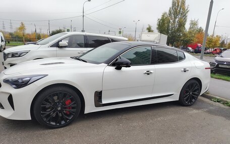 KIA Stinger I, 2018 год, 1 900 000 рублей, 12 фотография