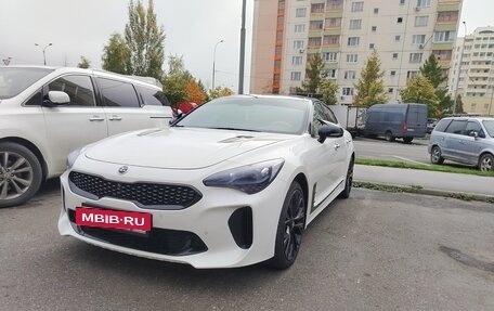 KIA Stinger I, 2018 год, 1 900 000 рублей, 13 фотография