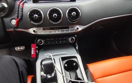 KIA Stinger I, 2018 год, 1 900 000 рублей, 18 фотография