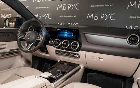 Mercedes-Benz GLA, 2022 год, 3 430 000 рублей, 11 фотография