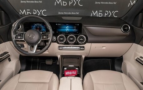 Mercedes-Benz GLA, 2022 год, 3 430 000 рублей, 12 фотография