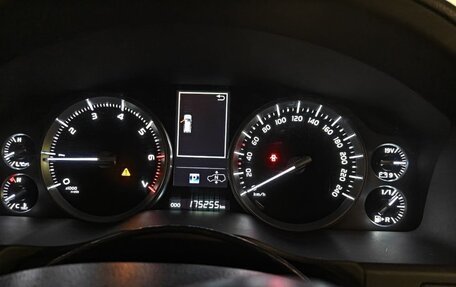 Toyota Land Cruiser 200, 2016 год, 5 150 000 рублей, 9 фотография