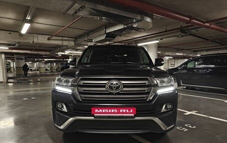 Toyota Land Cruiser 200, 2016 год, 5 150 000 рублей, 7 фотография