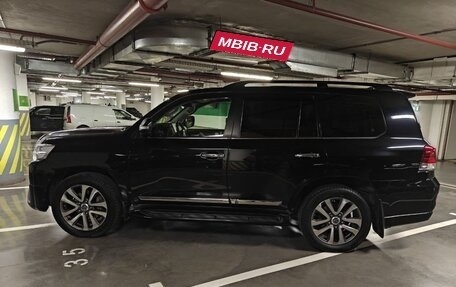 Toyota Land Cruiser 200, 2016 год, 5 150 000 рублей, 11 фотография