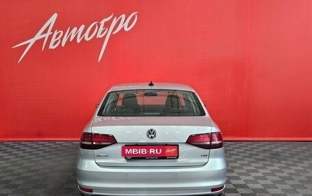Volkswagen Jetta VI, 2018 год, 1 465 000 рублей, 4 фотография
