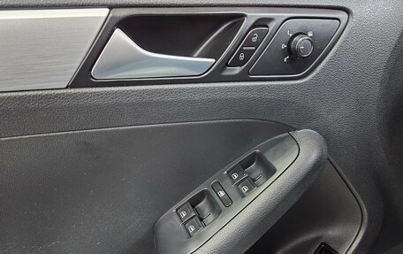 Volkswagen Jetta VI, 2018 год, 1 465 000 рублей, 14 фотография