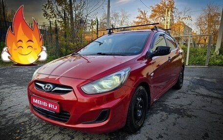 Hyundai Solaris II рестайлинг, 2012 год, 560 000 рублей, 1 фотография