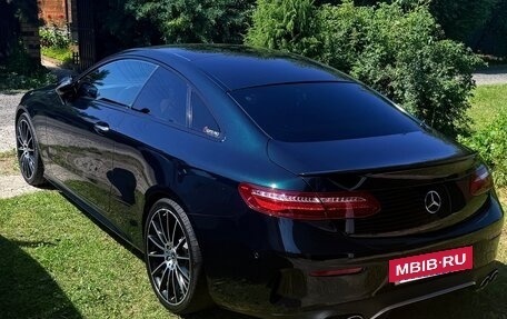 Mercedes-Benz E-Класс, 2018 год, 4 100 000 рублей, 3 фотография