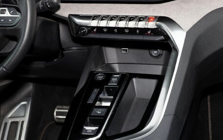 Peugeot 5008 II, 2023 год, 2 150 000 рублей, 6 фотография
